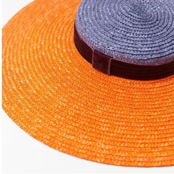 Zara limited edition picture hat you cannot miss - Picture 3 of 9